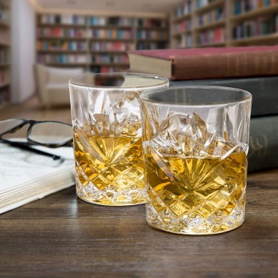 Elegant Whiskey Glass Set of 2 in a Spectacular Gift Box by Regal Trunk Lead Free Whiskey