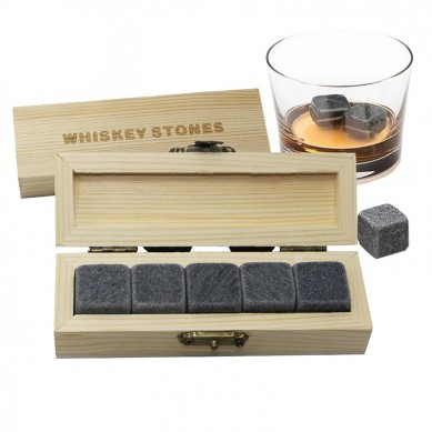 Popular 5 pcs of whiskey set Laser Logo Whisky Ice Cubes Wooden Box Whiskey Chilling stones for Amazon