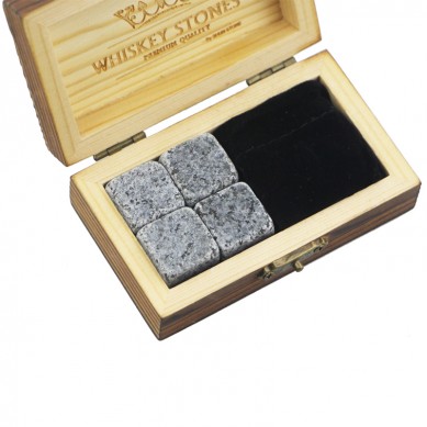 Hot product 4pcs of porphyry whiskey stone and black velvet bags into Outer Burning Wood Box high quality