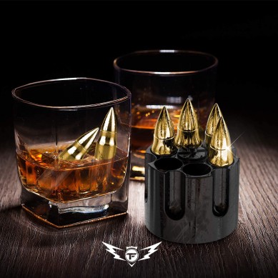 Golden color Metal Whiskey Stones Metal Ice Cubes to Chill Bourbon Scotch in Whisky Glass