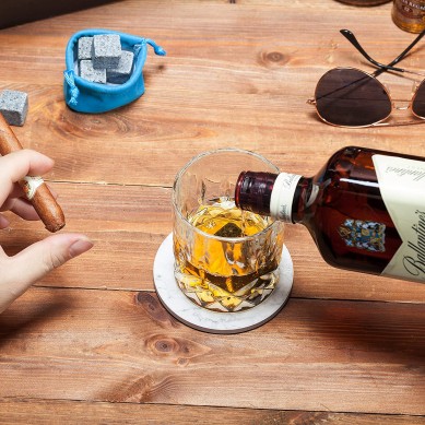 Whiskey Stone Gift Set For Men Bourbon Glass and Stones Set With Gifts Box Granite Chilling Rocks And 2 Crystal Scotch Tumblers Best Gifts For Fathers Day Dad Husband Party