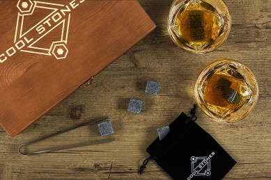 Amazon Choice twistle whiskey glass and whisky bullet stainless ice cube stone  and cup mat by pine wooden box gift  set