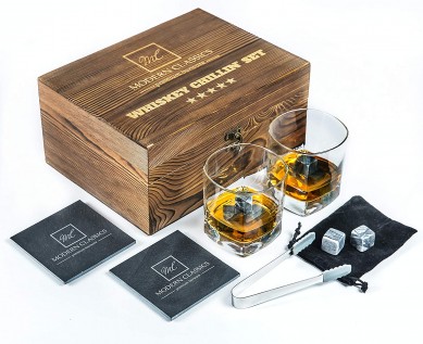 Whiskey Stones Bourbon Glasses Gift Box Drinking Stones wine gift for Father’s Day