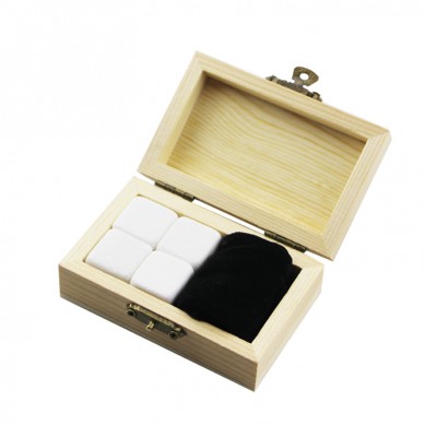 4 pcs of Pearl White  Drinking Stones with High Quality Chilling Stones Whiskey Stones With Wooden Box