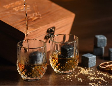 Whiskey Stones and Glass Set Granite Whisky Rocks Crystal Shot Glasses in Wooden Box