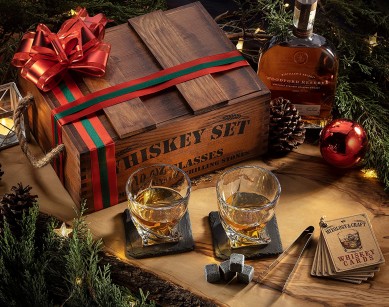 Heavy Base whiskey Glasses for Scotch Bourbon Drinker Whisky Rocks Chilling Stones in Wooden Gift Box