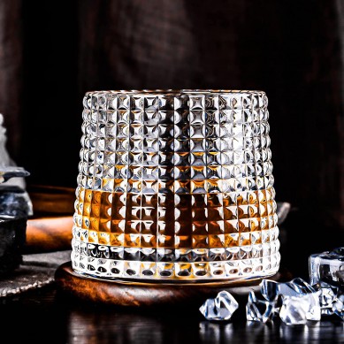 Crystal Whiskey Glasses Big Size Rotatable Drinking Bourbon Glasses Tumbler For Scotch  Cocktails, Coffee  Father’s Day Gift