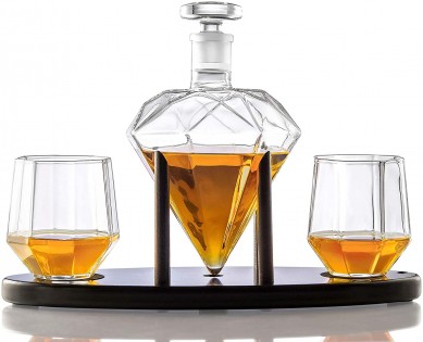 Elegant Handcrafted Crafted Glass  Whiskey Decanter Diamond shaped wine Glasses with Wooden Holder  Great Gift for men