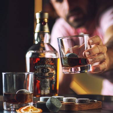 Colorful Round shape whiskey stone drinking rocks granite unique by wooden tray