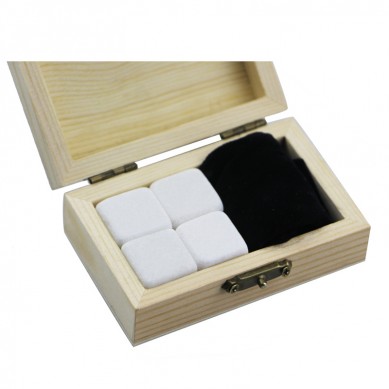 4 pcs of Pearl White  Drinking Stones with High Quality Chilling Stones Whiskey Stones With Wooden Box