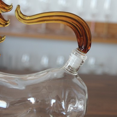 Etched horse Animal shaped wine Decanter