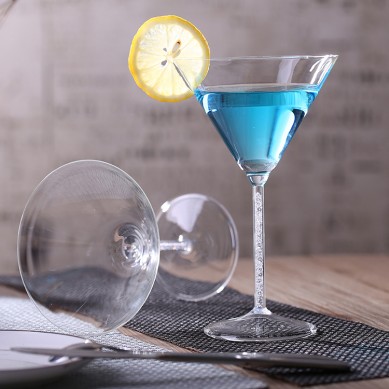 High borosilicon Glass manufacturer promotion wholesale handmade new design clear cocktail whisky martini glass shopping