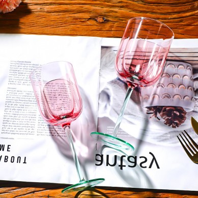 SHUNSTONE Premium Crystal Flower Shaped Burgundy Wine Glass Gift Set for Ladies Birthday Valentine’s Day Wedding Party