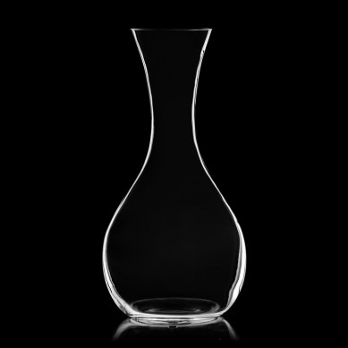 Artisan Wine Decanter Beautiful Wine Carafe in Hand Blown Lead-Free Crystal Glass