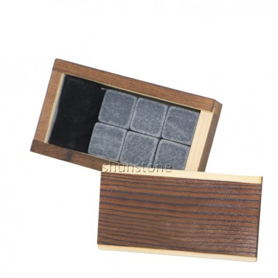 Kombinasjonen Gjenbruk Ice Cubes Whisky Stone Wooden Box Set New Design kapitlene Whisky Stones med god pris høy kvalitet