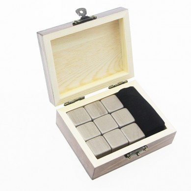 9 Pcs of hot selling Whiskey Ice Rocks Stone Set in square and black polished whiskey stone in gift box