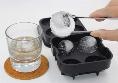 Amazion hot selling Reasonable price Reusable round shape Ice Cubes Chilling Stones and ice stone moulding gift set