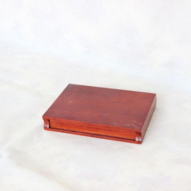 SHUNSTONE Customized Wooden Gift Box in red color
