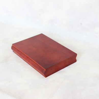 SHUNSTONE Customized Wooden Gift Box in red color