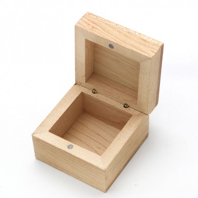 SHUNSTONE Decorative small wooden boxes for gifts presents with logo