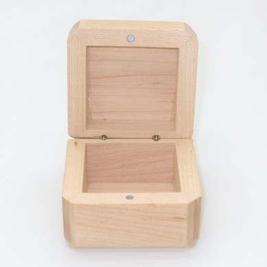 SHUNSTONE Decorative small wooden boxes for gifts presents with logo