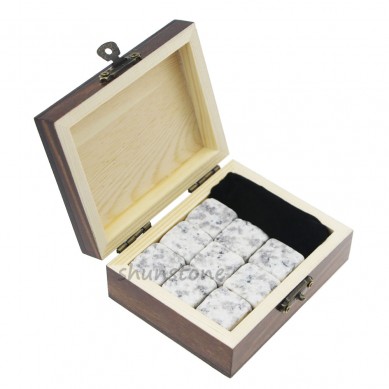 Wholesale price Wooden Box Gift Set 9pcs of Wine Chilling Rock Whiskey Stone