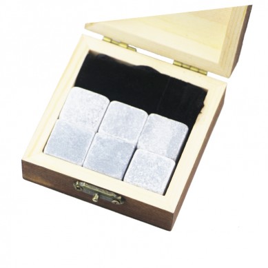 2019 top selling 6 pcs of Mongolia Black whiskey stone gift Whisky Ice Stones Drinks Cooler Cubes Natural Chilling Whisky Stones With Gift Box