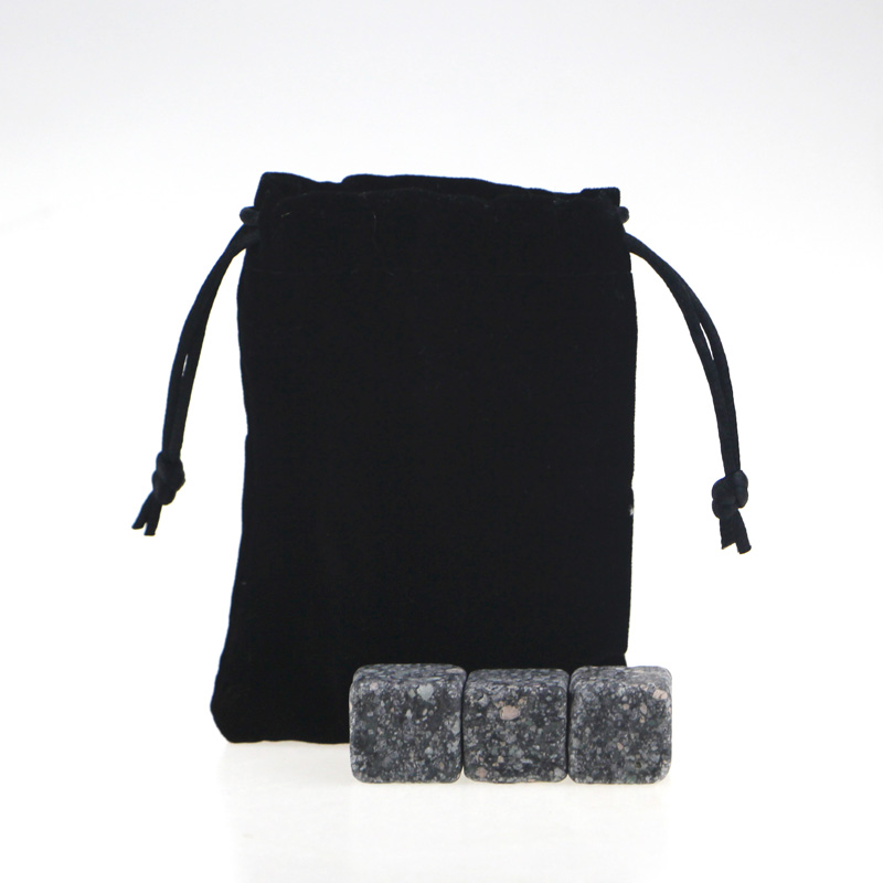 Low MOQ for Whiskey Chillers - New Arrivals 2019 Natural Chilling Stones set with Black Velvet bag – Shunstone