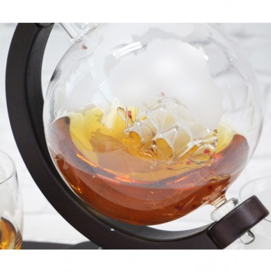 Etched World Globe Decanter for Liquor Bourbon Vodka with 2 Glasses Premium gift box Home Bar Accessories