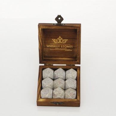 Popular whiskey set Small wooden box Diamonds whiskey stone 9 pcs of high quantity chilling stone