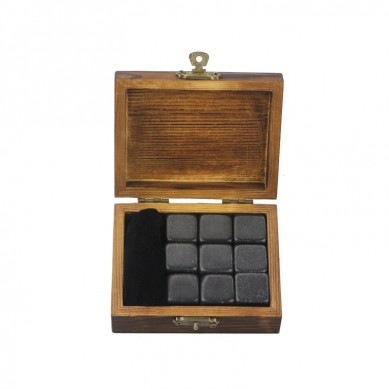 Wholesale Absolute Black polished Whisky Chilling Cubes Best Gift Whiskey Stones Gift Set with your own Brand