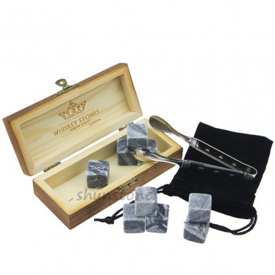 2019 New Product Hot Sells Premium Wholesale Whisky Ice Rocks Promotional Wooden Box Gift Set 8 pcs of Granite Whiskey Stones For Cool