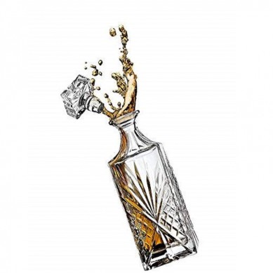 Crystal Decanter for Liquor Whiskey Bourbon 25 Oz Lead Free  Irish Cut design