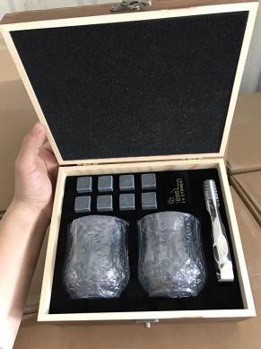 Desain SENDIRI Aksesoris Bar Kacamata Kristal Wiski Batu Slate Coaster Kotak Hadiah Kayu