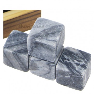 2019 New Product Hot Sells Premium Wholesale Whisky Ice Rocks Promotional Wooden Box Gift Set 8 pcs of Granite Whiskey Stones For Cool