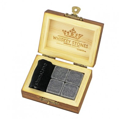 new arrivals 2019 amazon 4pcs of Mongolian black whiskey stone and black velvet bags into Outer Burning Wood Box high quality