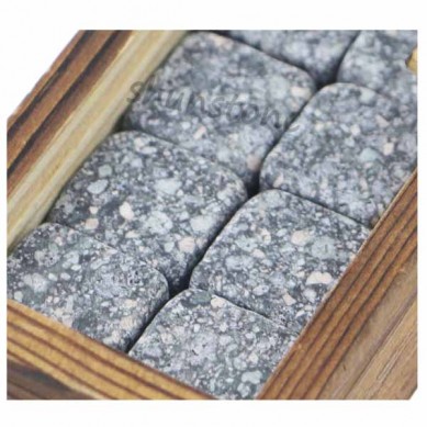 High Quality Họrọ kanyere ahaziri Wiski nkume Onyinye Set 8 PC nke Wiski Stone Barware Scotch nkume Granite cubes chilling nkume