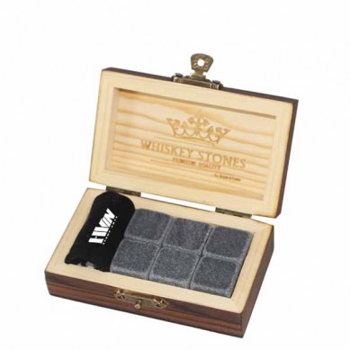 Pedra de xeo de pedra de whisky negro pulida a medida en caixa de agasallo