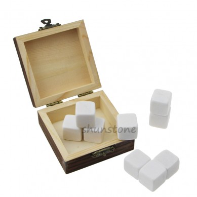 Factory price and high quanity 9pcs of whisky stone High Cooling Pearl white Stone for Business gift