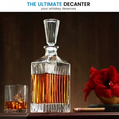 Whiskey Decanter Liquor Decanter with Glass Stopper Aristocratic Exquisite Striped Design