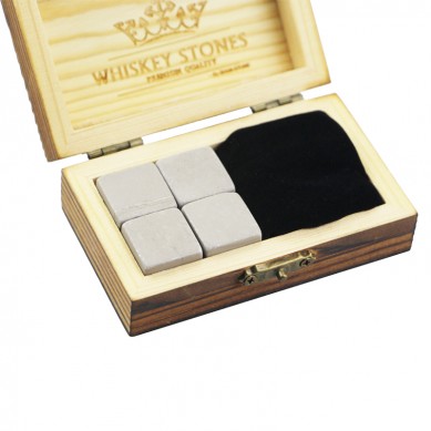 Hot Wholesale 4 pcs of Grey Serpegiante whiskey Rock Stones Cube Whisky Stones Hot Sale Whisky Stone Gift Set with Wooden Box