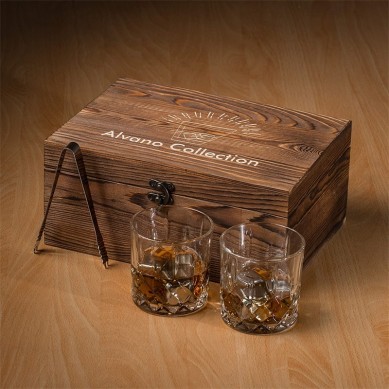 Eco-friendly and high end whiskey stone Set with metal box