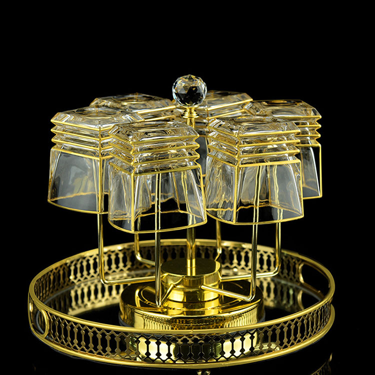 Popular Design for Diamond Decanter - Modern Luxury Handicrafts Gold Painted Drinking Glasses Lead Free Heavy Base Gold Rim Whiskey Glasses – Shunstone