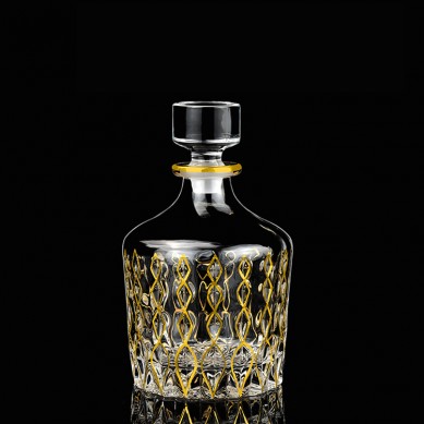 Wholesale Round Whiskey Decanter Luxury Empty Gold Rim Wine Glass Bottle Tequila Liquor Glass Bottle For Whiskey