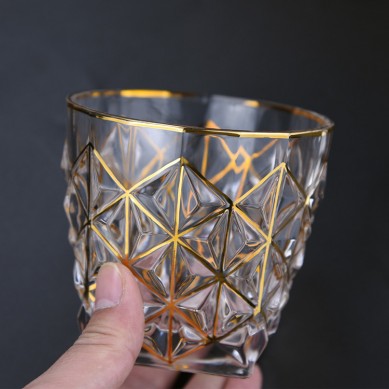 European Luxury Creative Hand-Painted Gold Rimmed Whisky Glasses Palace Style Gold Trim Engrave Whiskey Glass