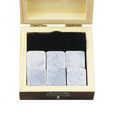 2019 top selling 6 pcs of Mongolia Black whiskey stone gift Whisky Ice Stones Drinks Cooler Cubes Natural Chilling Whisky Stones With Gift Box