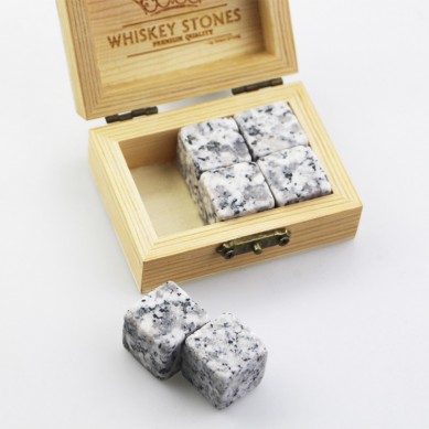 2019 Amazon Best Product Bar Tools Gift Item New 6 pcs of Whiskey Rock Stone Cube Whisky Chilling Ice Cube Ice Stone Creative Gift Set