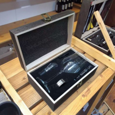 Shunstone Personalized Lead-Free Crystal Wine Glass Gift Set 18oz Goblet Eco-Friendly Multifunction Accessories Kit Bottle