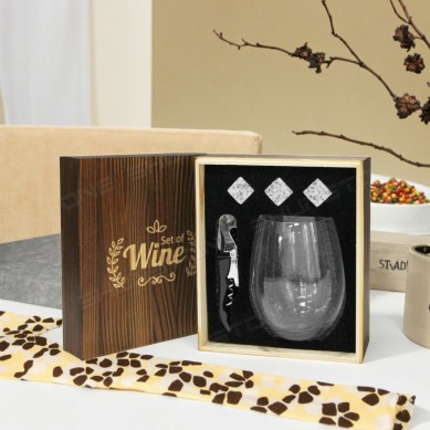 Modern Lead Free Crystal Wine Glass Gift Set Ice Cube Bottle Opener for Wedding Guest Shunstone Supplier Eco-Friendly Custom
