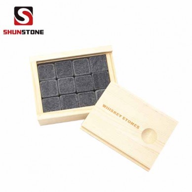 12 pcs of Whiskey Stones Gift Set to Keep Your Drink Pristine Hotselling Gift Set with Diamond Shape Basalt Stone best Bar Accessories